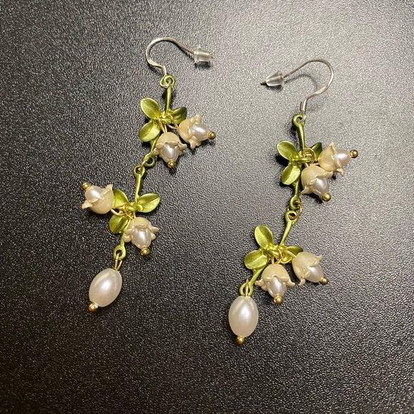 Bellflower earrings - Picture 2 of 3